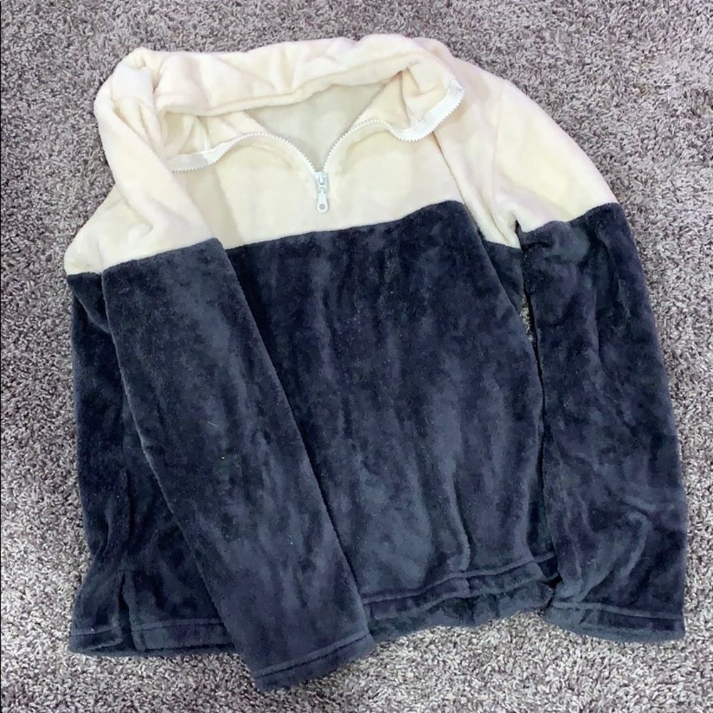 Fuzzy color block sweatshirt